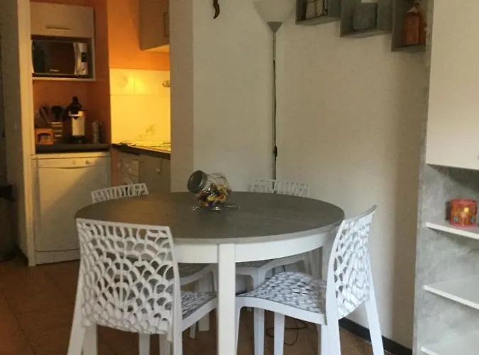 Anglet- Biarritz T3 Dans Avec Piscine *